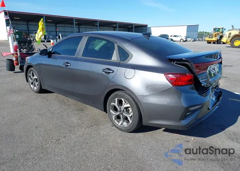 2019 Kia Forte Lxs из США, поврежденный, VIN 3KPF24AD2KE096124